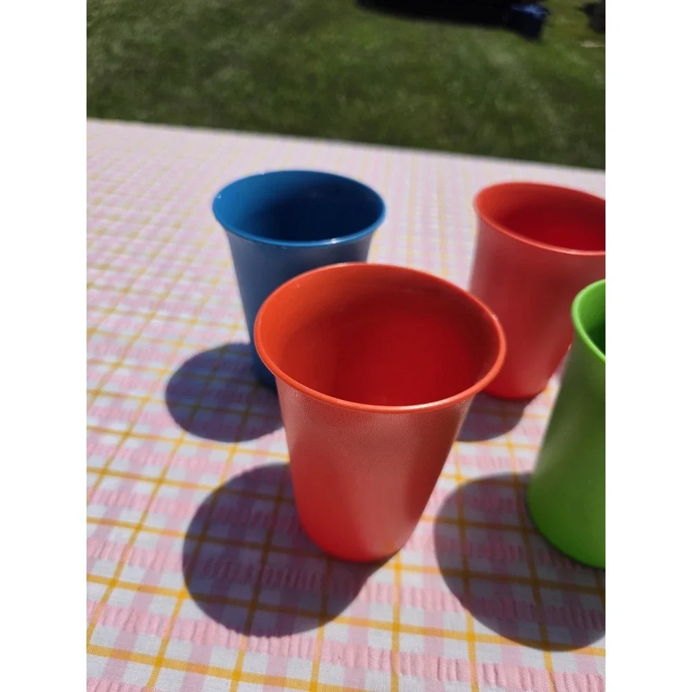 Lot Of 6 New -Vintage Kids Tupperware Kids Cups